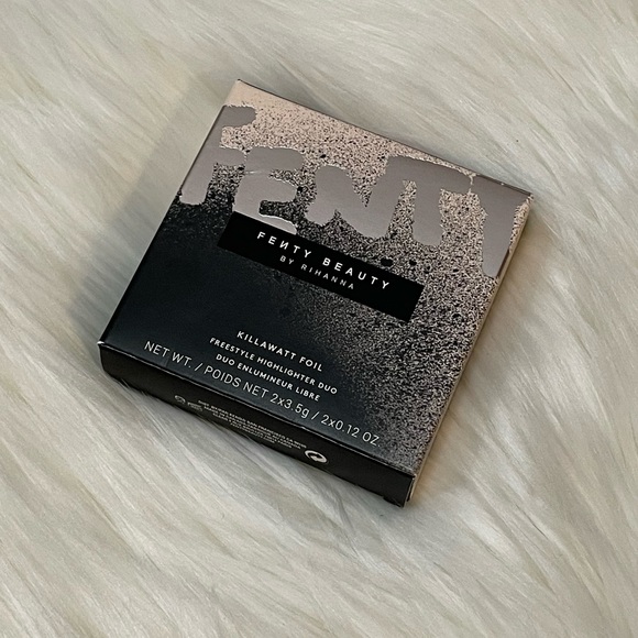 Fenty Beauty Freestyle Highlighter Duo Color : Mimosa Sunrise/Sangria Sunset - Picture 2 of 6